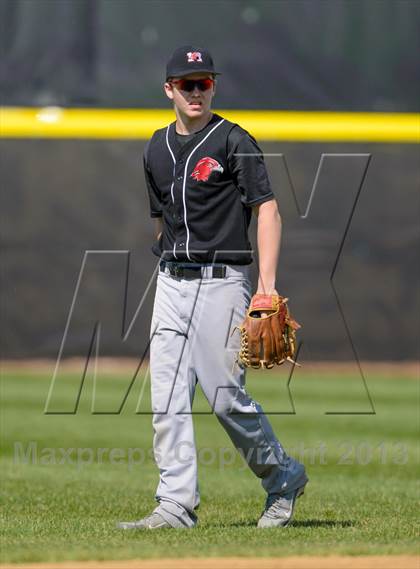 Thumbnail 1 in Libertyville v. Maine South (IHSA Class 4A Super-Sectional Final) photogallery.