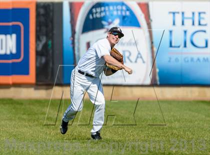 Thumbnail 2 in Libertyville v. Maine South (IHSA Class 4A Super-Sectional Final) photogallery.