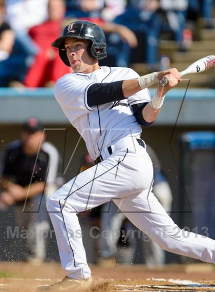 Thumbnail 2 in Libertyville v. Maine South (IHSA Class 4A Super-Sectional Final) photogallery.