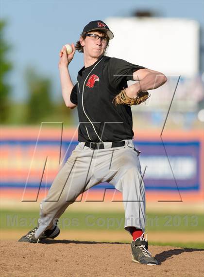 Thumbnail 3 in Libertyville v. Maine South (IHSA Class 4A Super-Sectional Final) photogallery.