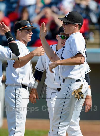 Thumbnail 2 in Libertyville v. Maine South (IHSA Class 4A Super-Sectional Final) photogallery.