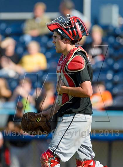 Thumbnail 3 in Libertyville v. Maine South (IHSA Class 4A Super-Sectional Final) photogallery.