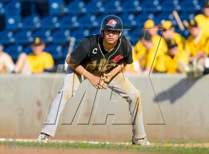 Thumbnail 1 in Libertyville v. Maine South (IHSA Class 4A Super-Sectional Final) photogallery.