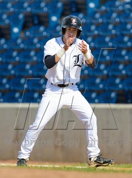 Thumbnail 3 in Libertyville v. Maine South (IHSA Class 4A Super-Sectional Final) photogallery.