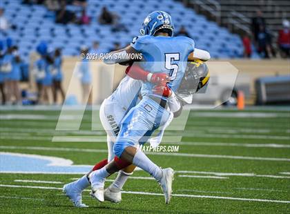 Thumbnail 2 in Cleveland vs. Mount Tabor (NCHSAA 3AA Final) photogallery.