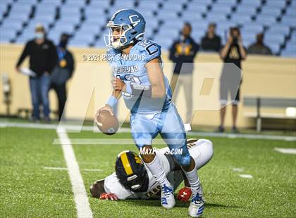 Thumbnail 1 in Cleveland vs. Mount Tabor (NCHSAA 3AA Final) photogallery.
