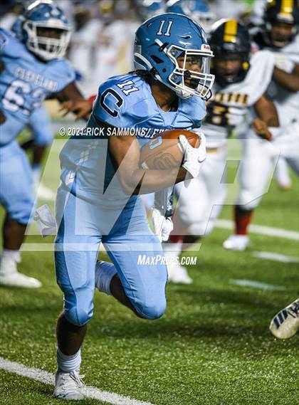 Thumbnail 2 in Cleveland vs. Mount Tabor (NCHSAA 3AA Final) photogallery.