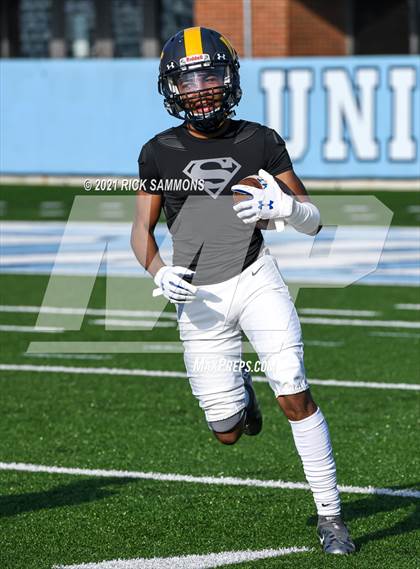 Thumbnail 2 in Cleveland vs. Mount Tabor (NCHSAA 3AA Final) photogallery.