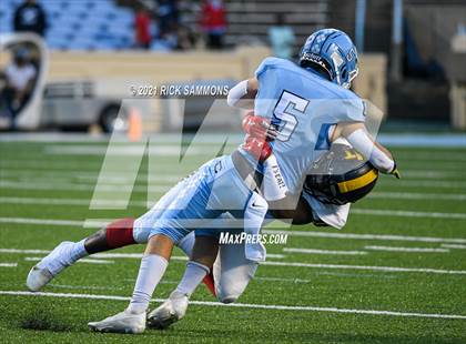 Thumbnail 1 in Cleveland vs. Mount Tabor (NCHSAA 3AA Final) photogallery.