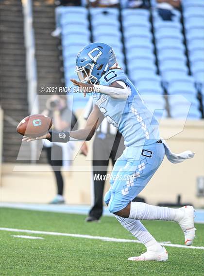 Thumbnail 2 in Cleveland vs. Mount Tabor (NCHSAA 3AA Final) photogallery.