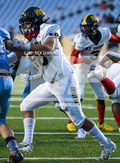 Thumbnail 3 in Cleveland vs. Mount Tabor (NCHSAA 3AA Final) photogallery.