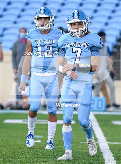 Thumbnail 2 in Cleveland vs. Mount Tabor (NCHSAA 3AA Final) photogallery.