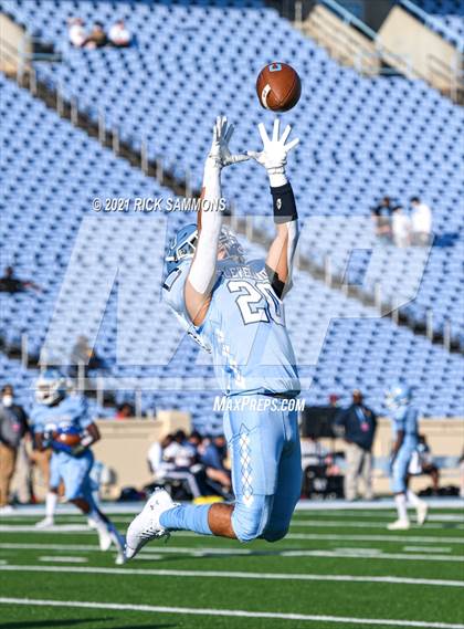 Thumbnail 3 in Cleveland vs. Mount Tabor (NCHSAA 3AA Final) photogallery.