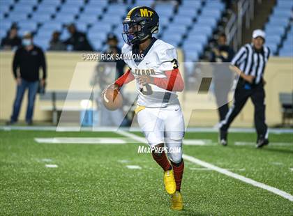 Thumbnail 3 in Cleveland vs. Mount Tabor (NCHSAA 3AA Final) photogallery.