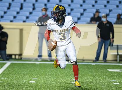 Thumbnail 3 in Cleveland vs. Mount Tabor (NCHSAA 3AA Final) photogallery.