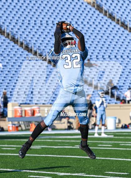 Thumbnail 2 in Cleveland vs. Mount Tabor (NCHSAA 3AA Final) photogallery.