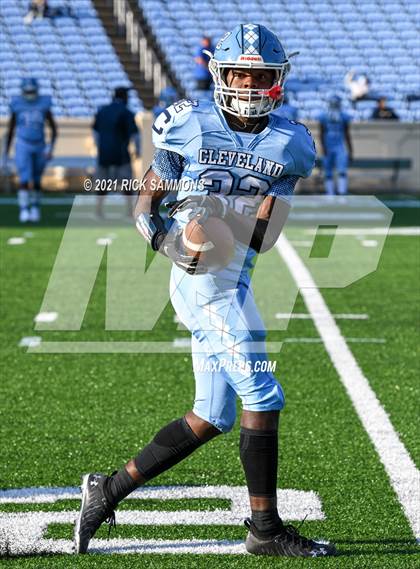 Thumbnail 3 in Cleveland vs. Mount Tabor (NCHSAA 3AA Final) photogallery.