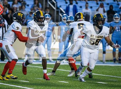 Thumbnail 2 in Cleveland vs. Mount Tabor (NCHSAA 3AA Final) photogallery.
