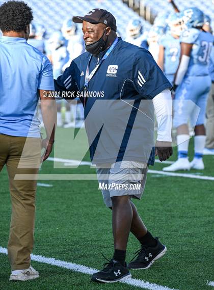 Thumbnail 3 in Cleveland vs. Mount Tabor (NCHSAA 3AA Final) photogallery.