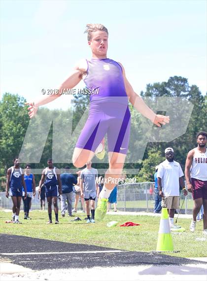 Thumbnail 3 in SCHSL Class AAA Lowcountry Qualifer photogallery.