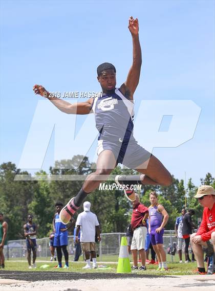 Thumbnail 2 in SCHSL Class AAA Lowcountry Qualifer photogallery.