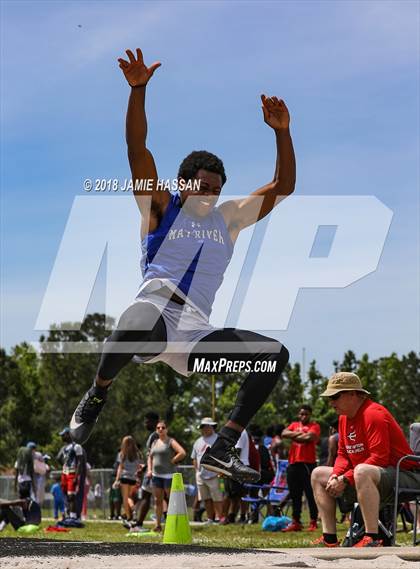 Thumbnail 3 in SCHSL Class AAA Lowcountry Qualifer photogallery.
