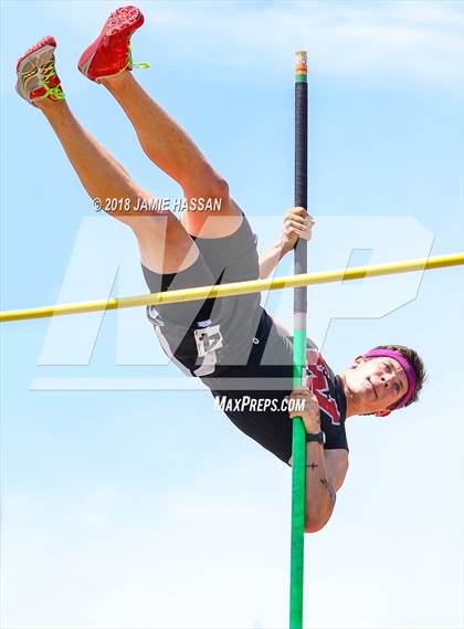 Thumbnail 2 in SCHSL Class AAA Lowcountry Qualifer photogallery.