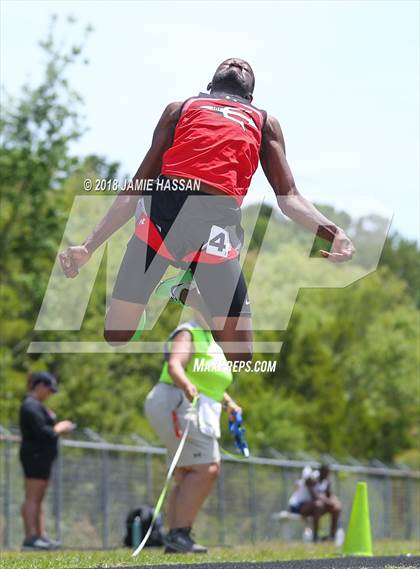 Thumbnail 1 in SCHSL Class AAA Lowcountry Qualifer photogallery.