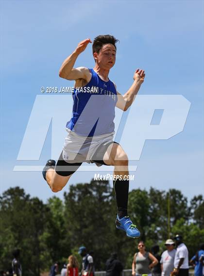 Thumbnail 2 in SCHSL Class AAA Lowcountry Qualifer photogallery.