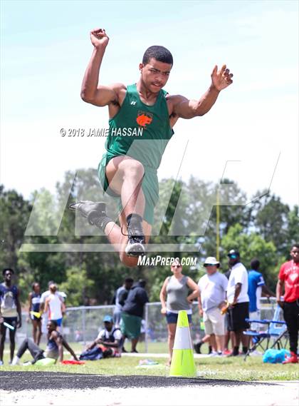 Thumbnail 1 in SCHSL Class AAA Lowcountry Qualifer photogallery.
