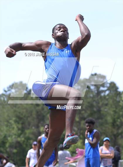Thumbnail 1 in SCHSL Class AAA Lowcountry Qualifer photogallery.
