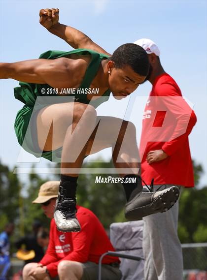 Thumbnail 3 in SCHSL Class AAA Lowcountry Qualifer photogallery.