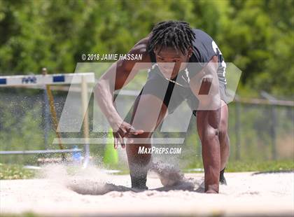 Thumbnail 2 in SCHSL Class AAA Lowcountry Qualifer photogallery.