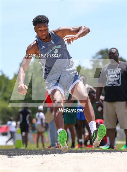 Thumbnail 2 in SCHSL Class AAA Lowcountry Qualifer photogallery.