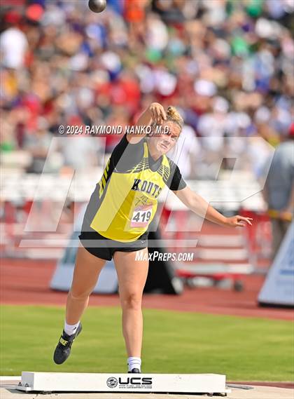Thumbnail 3 in IHSAA Finals (Shot Put)  photogallery.