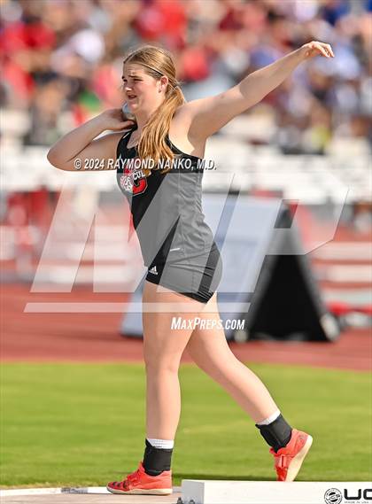Thumbnail 1 in IHSAA Finals (Shot Put)  photogallery.