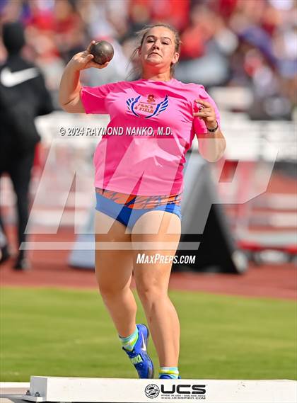 Thumbnail 2 in IHSAA Finals (Shot Put)  photogallery.