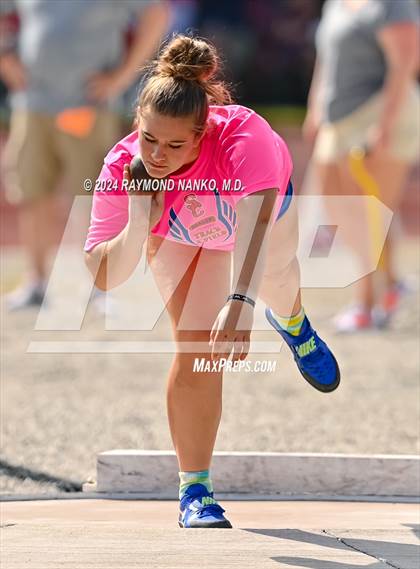 Thumbnail 2 in IHSAA Finals (Shot Put)  photogallery.