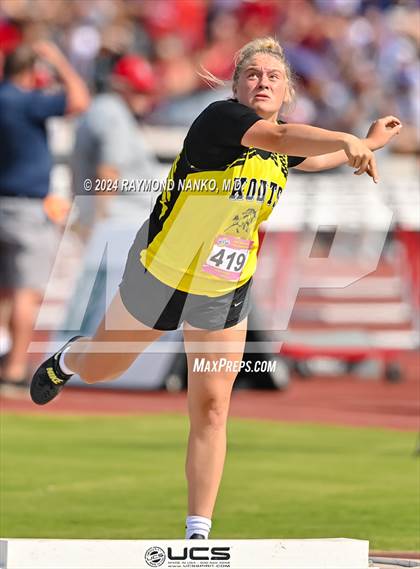Thumbnail 1 in IHSAA Finals (Shot Put)  photogallery.