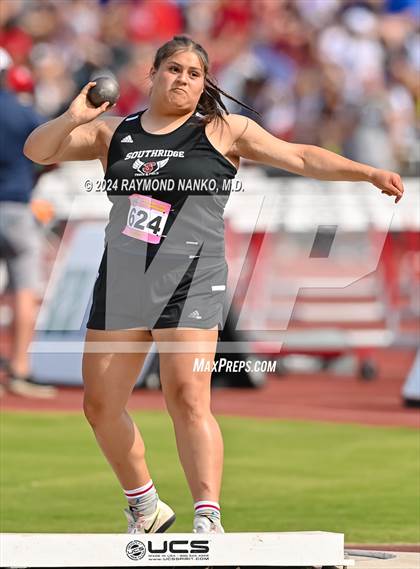 Thumbnail 2 in IHSAA Finals (Shot Put)  photogallery.