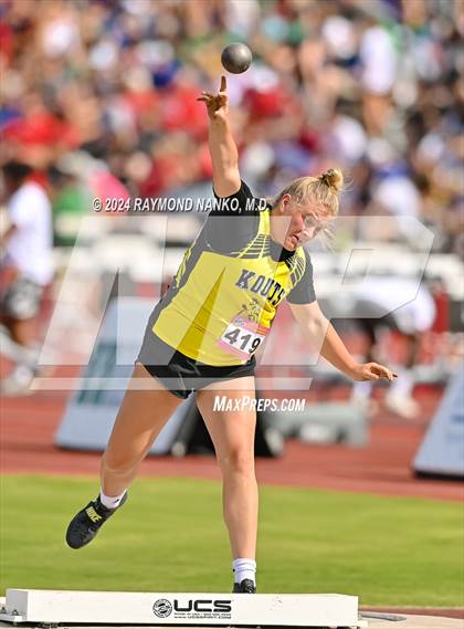 Thumbnail 3 in IHSAA Finals (Shot Put)  photogallery.
