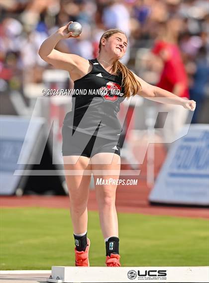 Thumbnail 1 in IHSAA Finals (Shot Put)  photogallery.