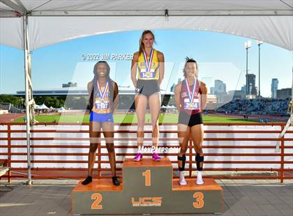Thumbnail 3 in UIL 4A State Championship photogallery.