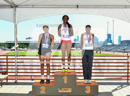 Thumbnail 1 in UIL 4A State Championship photogallery.