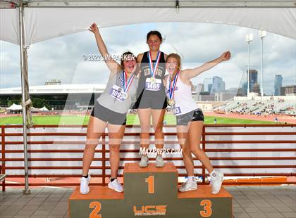Thumbnail 3 in UIL 4A State Championship photogallery.