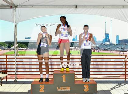Thumbnail 3 in UIL 4A State Championship photogallery.