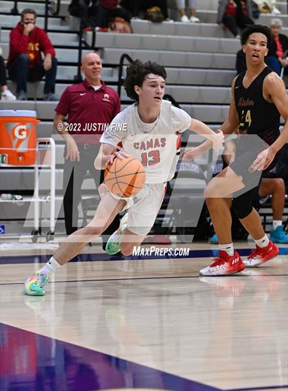 Thumbnail 2 in Mission Hills vs. Camas (Torrey Pines Holiday Classic) photogallery.