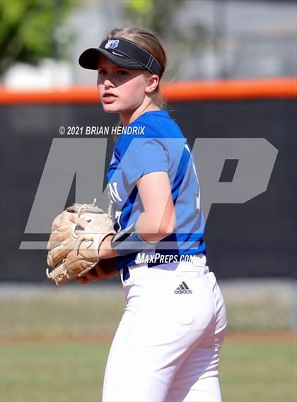 Thumbnail 3 in South Stanly vs. Camden County (NCHSAA 1A Final Game 3) photogallery.