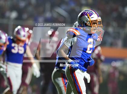 Thumbnail 3 in Raines vs Bolles (FHSAA 2M Regional Final) photogallery.