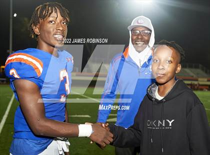 Thumbnail 1 in Raines vs Bolles (FHSAA 2M Regional Final) photogallery.